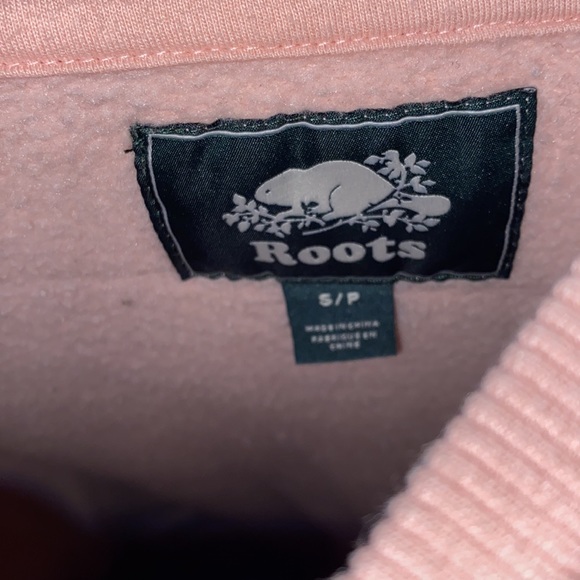 Pink roots pull over - Picture 3 of 3